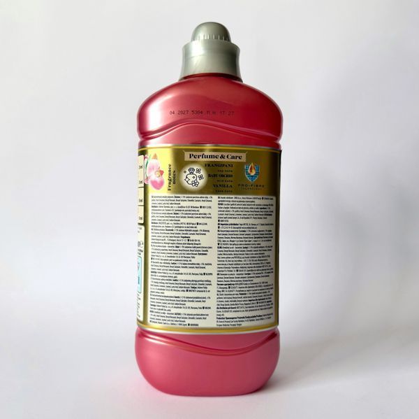 Концентрований ополіскувач Coccolino Perfume & Care Honeysuckle & Sandalwood, 1275 мл ооо31 фото